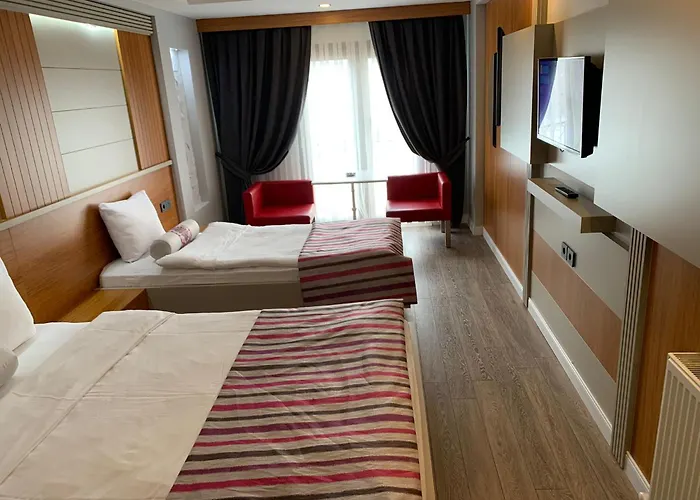 May Park Hotel