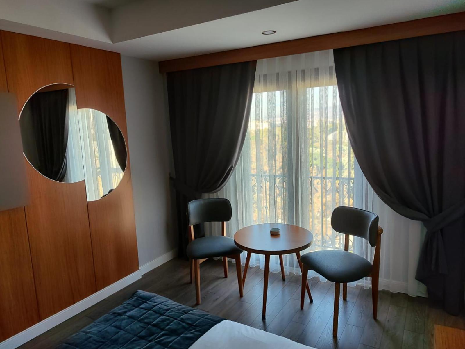 Park Hotel İzmir